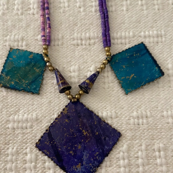 Statement necklace artisan piece purple beads - Picture 9 of 9